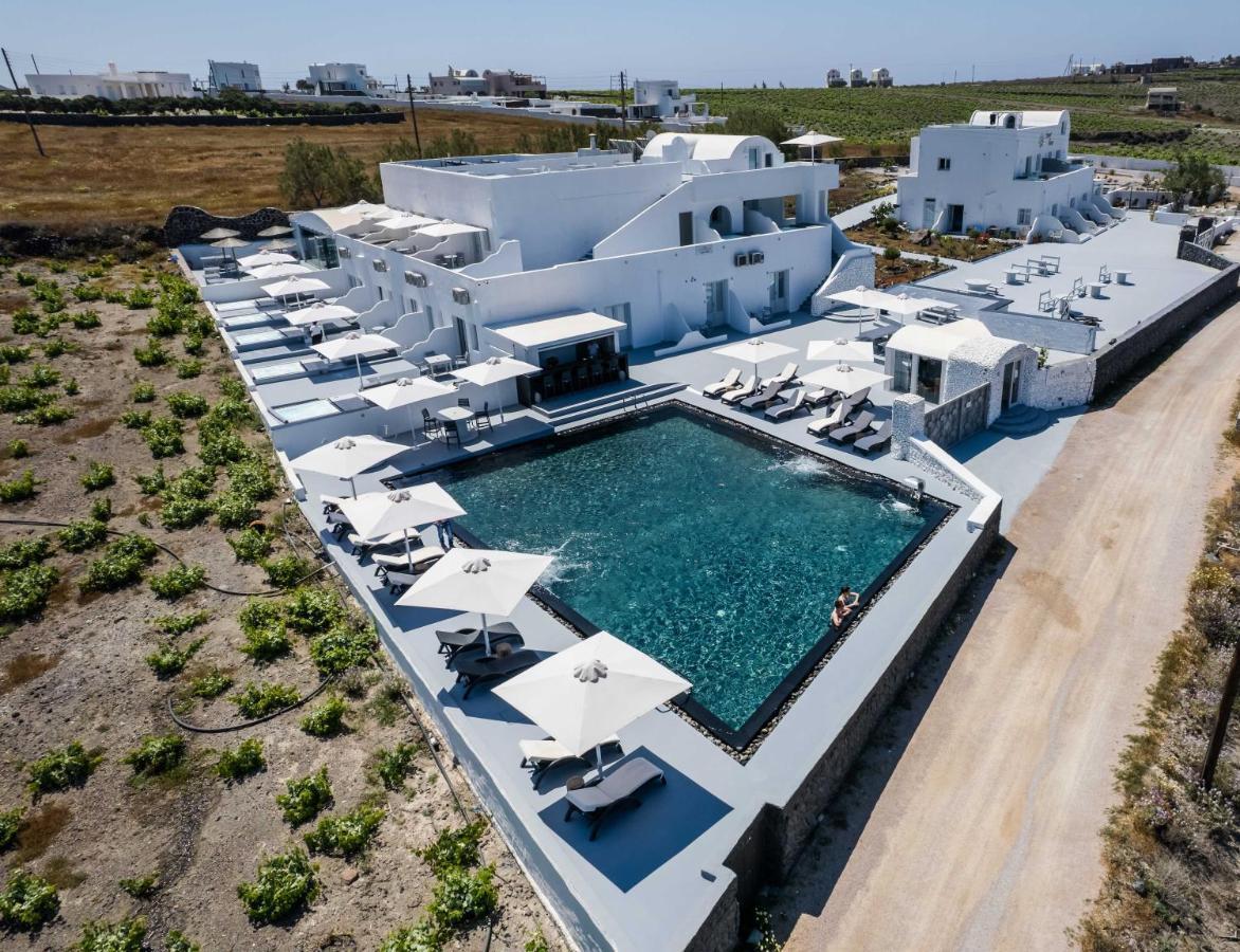 Serenita Luxury Suites Akrotírion Exterior foto