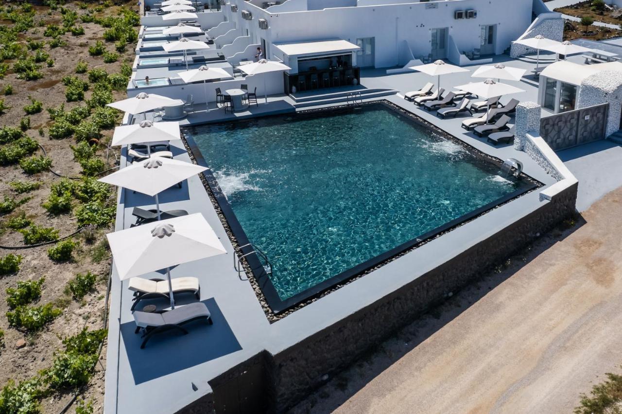 Serenita Luxury Suites Akrotírion Exterior foto