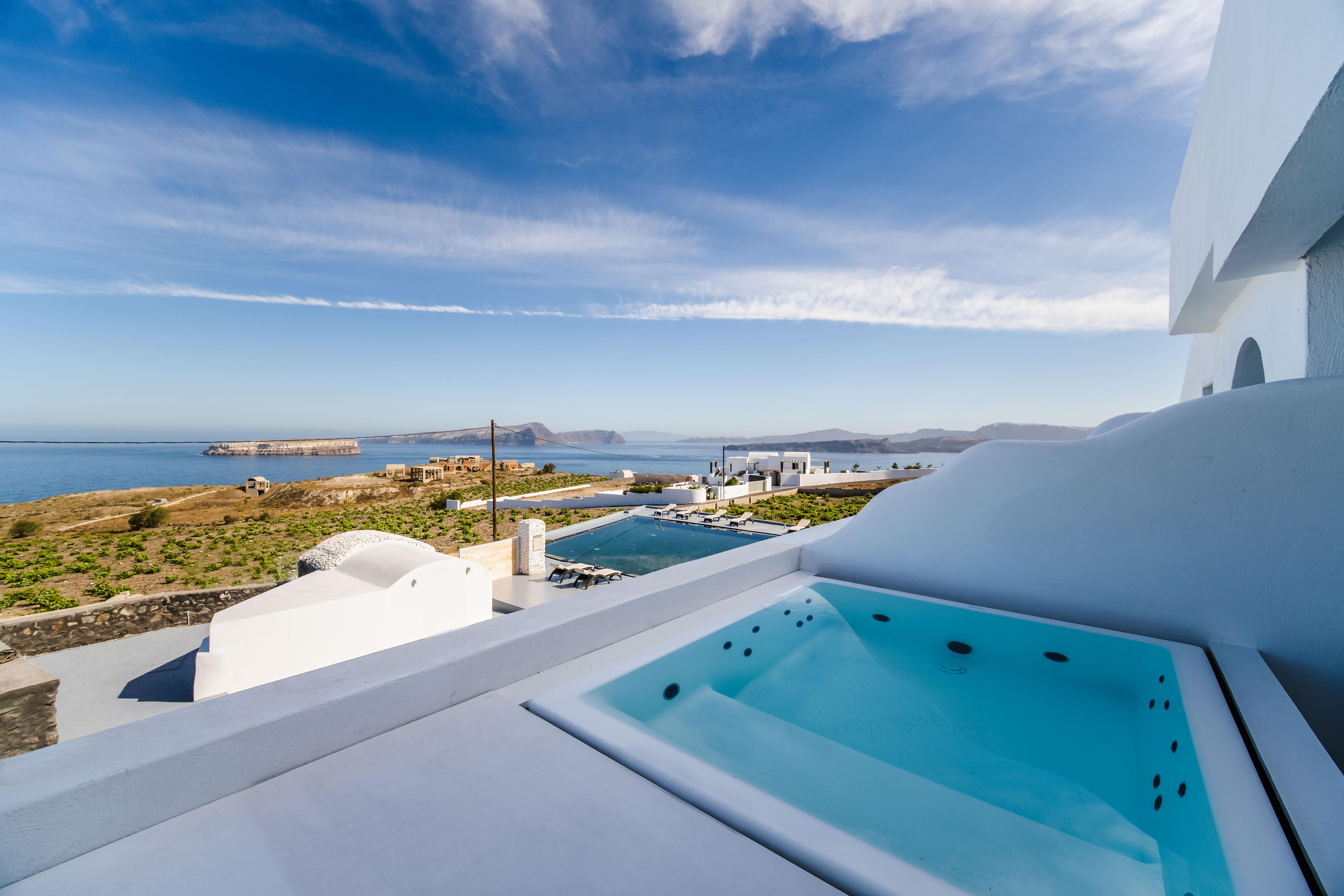 Serenita Luxury Suites Akrotírion Exterior foto